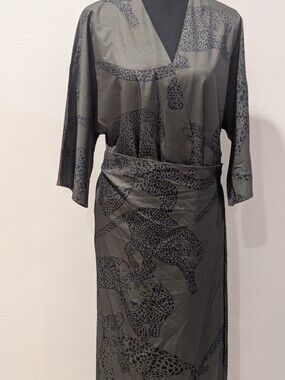 Women’s Olive Green Leopard Print Long Kimono Robe One Size Belted